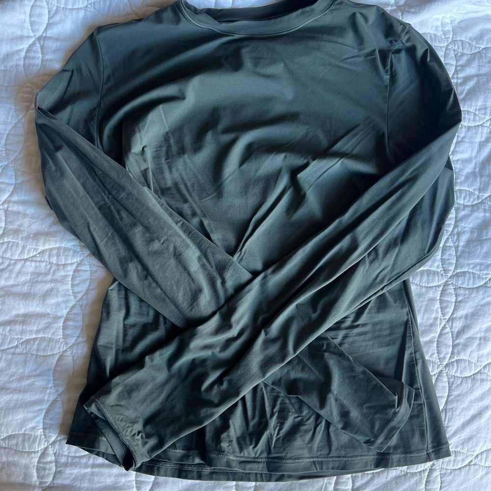 FITS EVERYBODY LONG SLEEVE T-SHIRT Green Skims long sleeve top